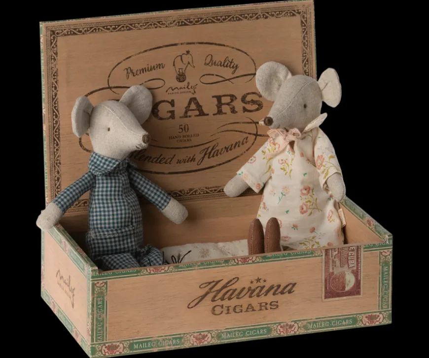 New Grandma & Grandpa Mice In Cigarbox Mice In Boxes