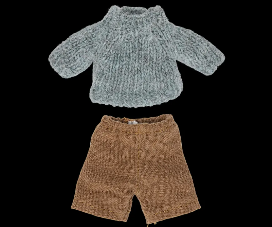 Best Knitted Sweater And Pants, Big Brother Accessories