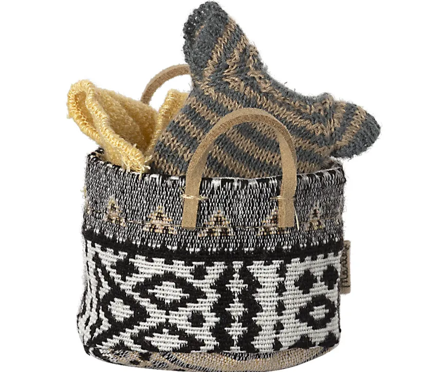 Sale Miniature Basket Kitten
