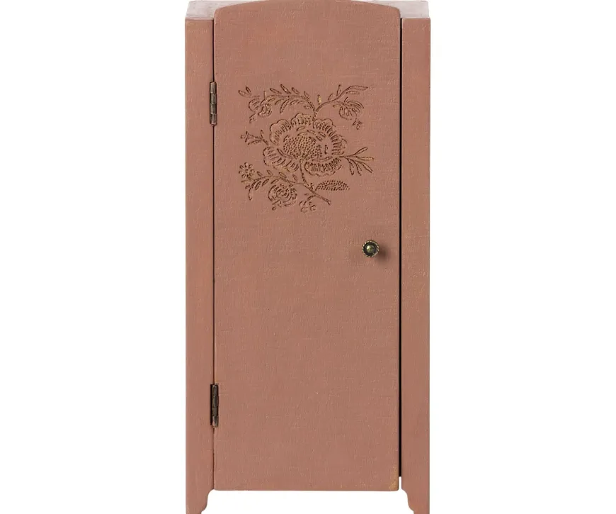 Shop Miniature Closet, Dusty Rose Bedroom