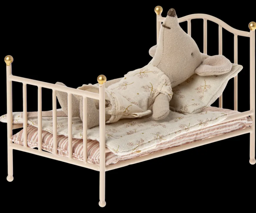 Best Sale Vintage Bed, Mouse - Rose Accessories